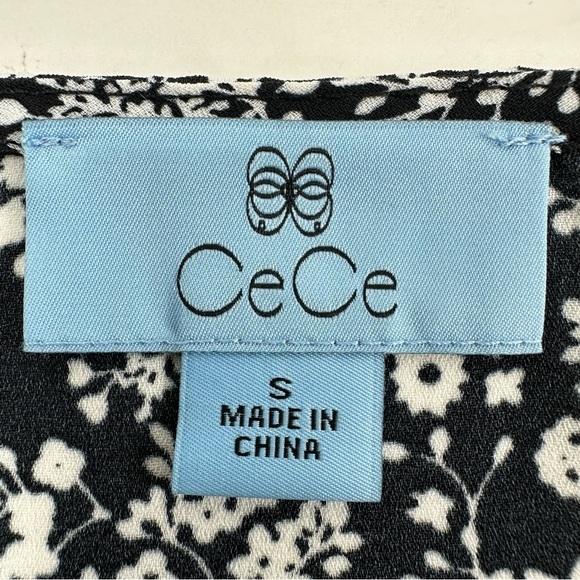 CeCe Floral V Neck Blouse Womens Small Long Tie Sleeves Black & White Chiffon - Picture 5 of 9
